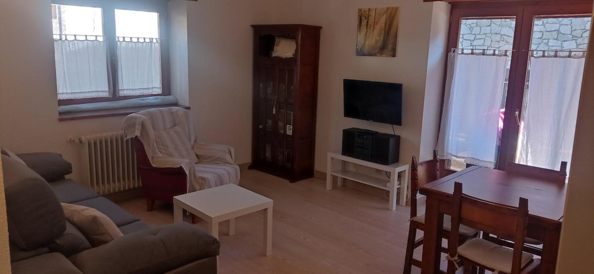 Vivienda Benasque Ibonet Apartment Bagian luar foto